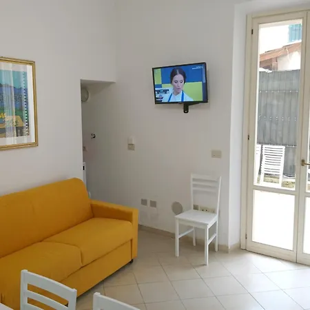 Mon Lori, Con Cortile Privato 아파트 그로타마레