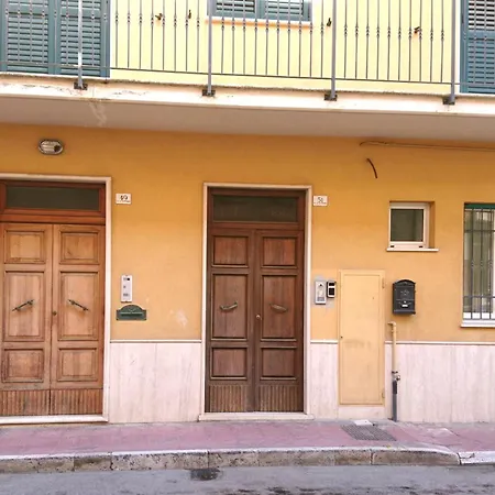 Mon Lori, Con Cortile Privato 아파트