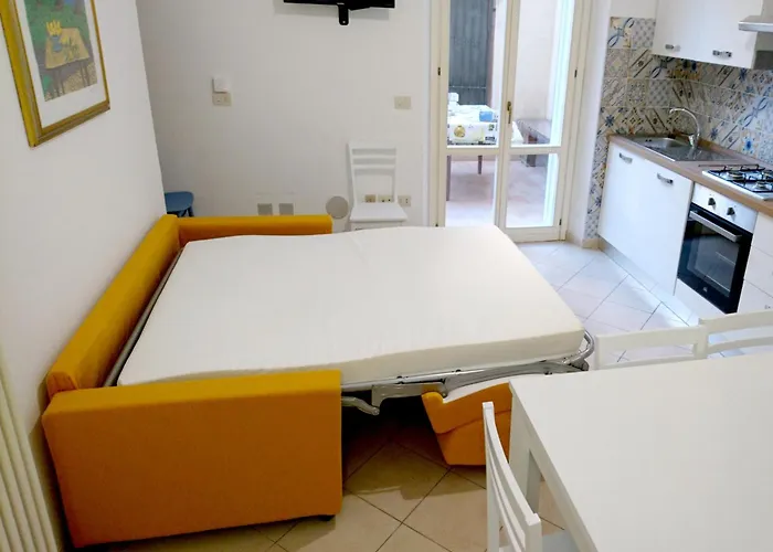 Mon Lori, Con Cortile Privato